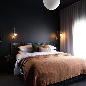 The Waggon Stables Boutique Accommodation